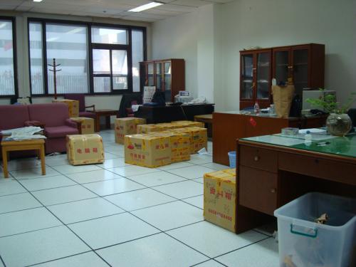 宝山区办公司搬迁2